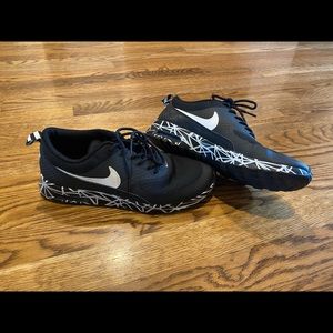 Women’s Nike Shoe